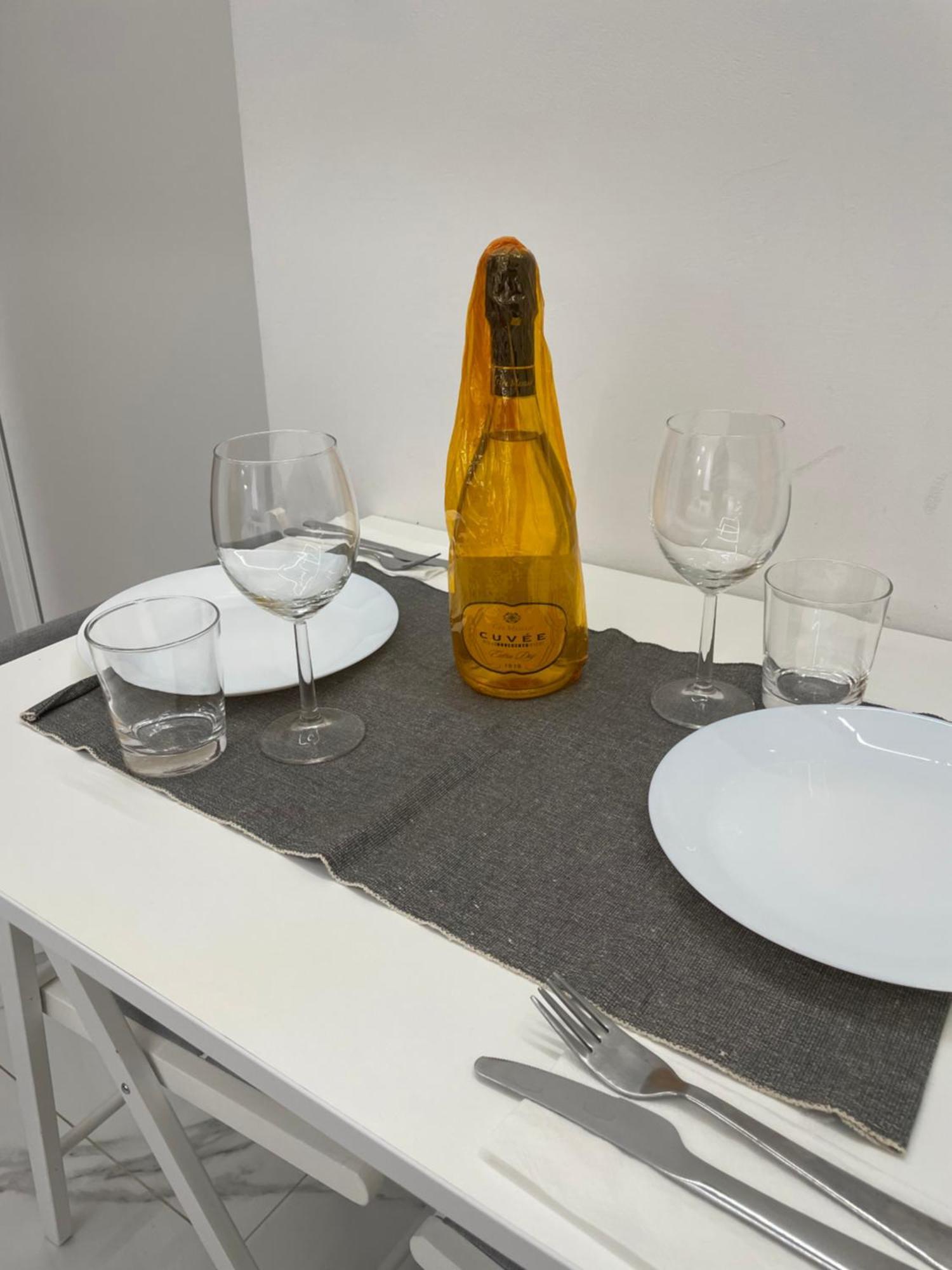 Luxury 6 Al Duomo Di Parma Apartment Ngoại thất bức ảnh
